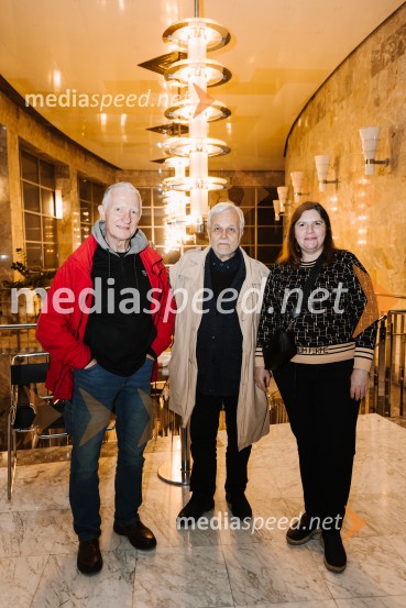  ... ;  Niko Goršič, dramaturg in gledališki kritik;  Teja Pelko, novinarka1976, premiera gledališkega projekta v okviru GO! 2025