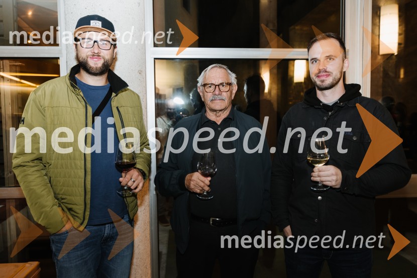 1976, premiera gledališkega projekta v okviru GO! 2025