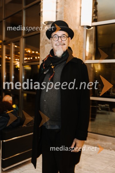 1976, premiera gledališkega projekta v okviru GO! 2025