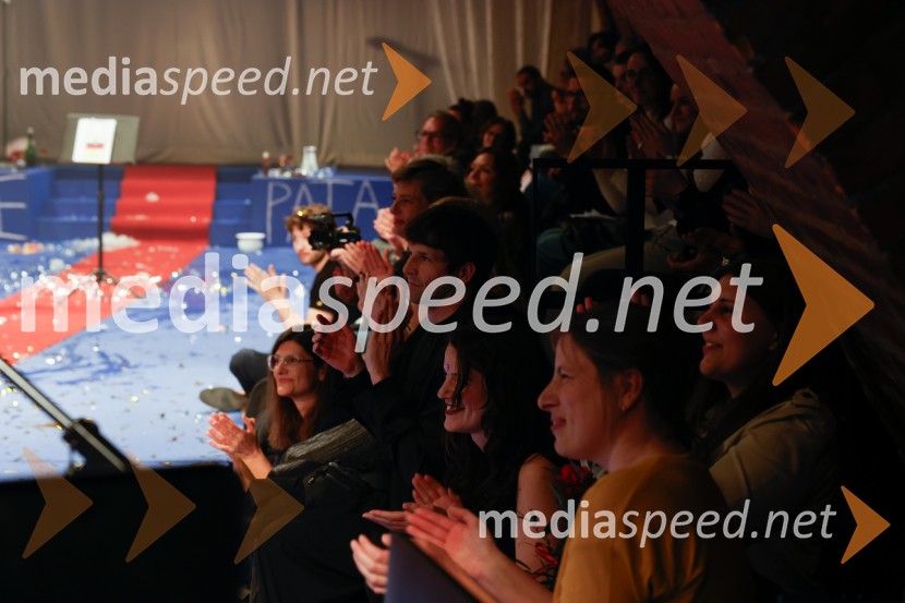 55. člen, premiera drame v Slovenskem mladinskem gledališču