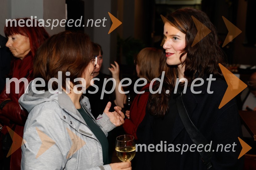   Irena Matko Lukan, urednica otroškega leposlovja, Mladinska knjiga;  Tjaša Črnigoj, režiserka55. člen, premiera drame v Slovenskem mladinskem gledališču