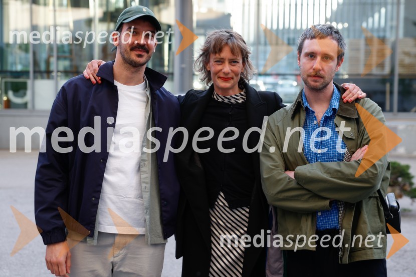  ... ;  Nataša Živković, koreografinja;  ... 55. člen, premiera drame v Slovenskem mladinskem gledališču