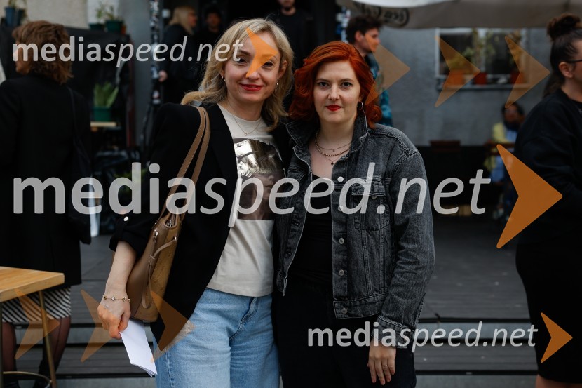  Tina Dobnik, odnosi z javnostjo Dallas Records in producentka;  Nina  Ramšak Marković, režiserka55. člen, premiera drame v Slovenskem mladinskem gledališču