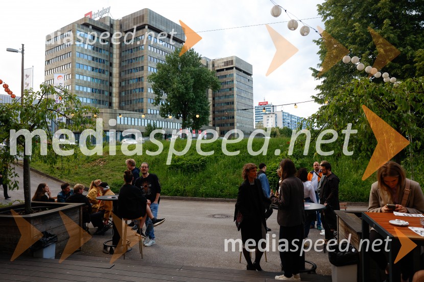 55. člen, premiera drame v Slovenskem mladinskem gledališču