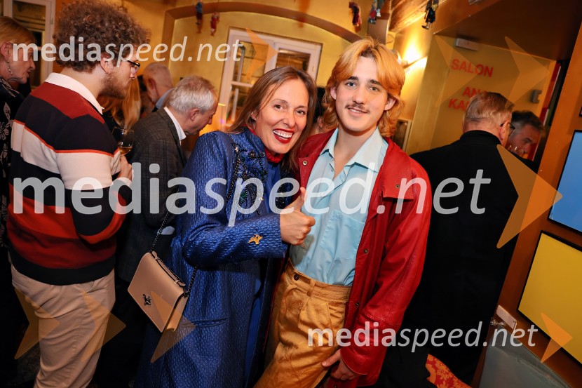  Alenka Slavinec, fotografinja;  Voranc Mandić, igralecHannah Arendt (Ne)človeško stanje, premiera, Mini teater