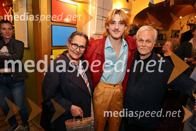  Voranc Mandić, igralec;  Niko Goršič, dramaturg in gledališki kritikHannah Arendt (Ne)človeško stanje, premiera, Mini teater