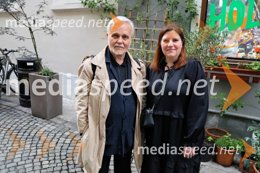  Niko Goršič, dramaturg in gledališki kritik;  Teja Pelko, novinarkaHannah Arendt (Ne)človeško stanje, premiera, Mini teater