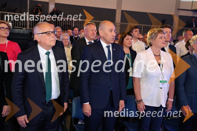  ... ;  ... ;  ... ;  Janez Janša, predsednik stranke SDS;  ... ;  ... 13. Kongres Slovenske demokratske stranke