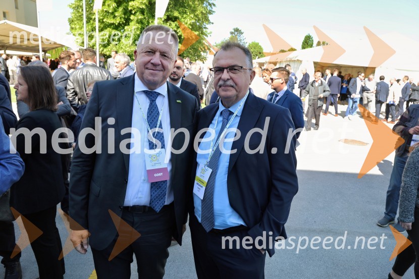  Zdravko Počivalšek, nekdanji minister za gospodarski razvoj in tehnologijo;  Jože Tanko, SDS13. Kongres Slovenske demokratske stranke