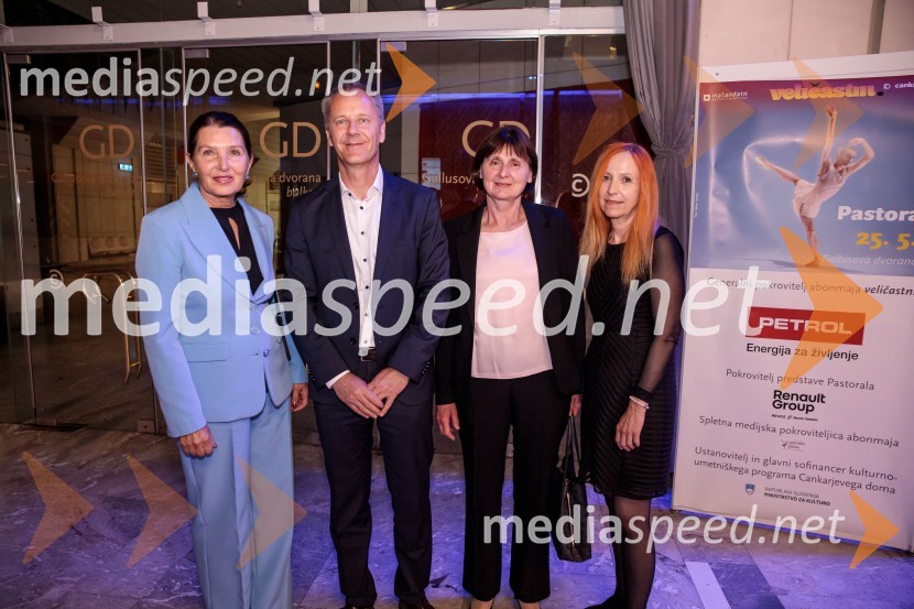 mag. Breda Pečovnik, direktorica kongresno komercialne dejavnosti Cankarjev dom;  ... ;  ... ;  Zvezdana Lazar, Cankarjev domPastoral v izvedbi Malandain Ballet Biarritz, Cankarjev dom