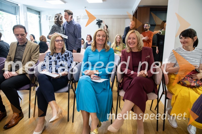  ... ; mag. Petra Novak, v. d. predsednice uprave Mladinska knjiga; dr. Alenka Kepic Mohar, glavna urednica Mladinske knjige in direktorica Cankarjeve založbe;  ... ;  Maja Kastelic, ilustratorkaRazglasitev prejemnikov Levstikovih nagrad Mladinske knjige, novinarska konferenca