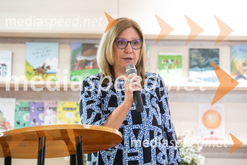 mag. Petra Novak, v. d. predsednice uprave Mladinska knjigaRazglasitev prejemnikov Levstikovih nagrad Mladinske knjige, novinarska konferenca
