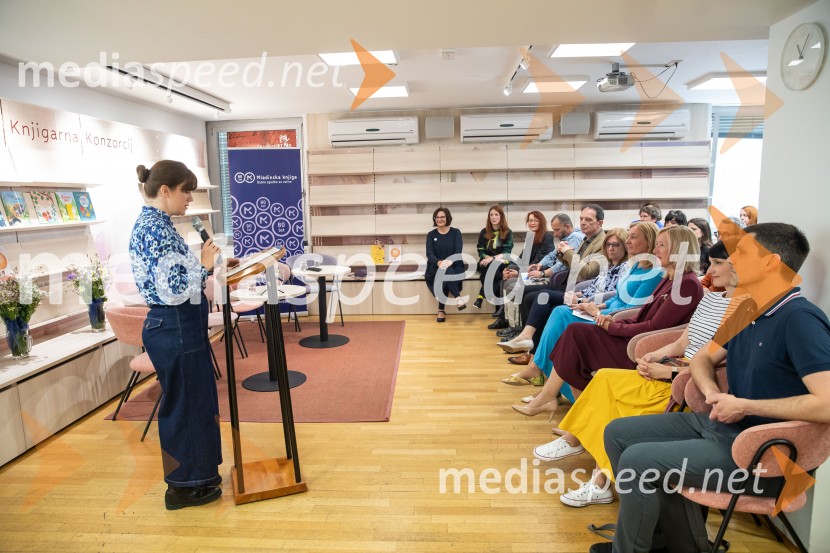Razglasitev prejemnikov Levstikovih nagrad Mladinske knjige, novinarska konferenca