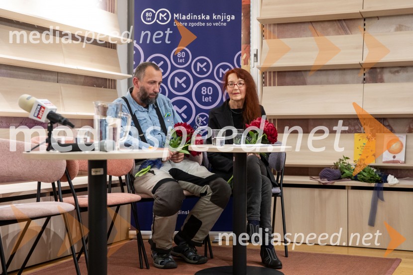  Damijan Stepančič, ilustrator in slikar;  Bina Štampe Žmavc, pisateljicaRazglasitev prejemnikov Levstikovih nagrad Mladinske knjige, novinarska konferenca