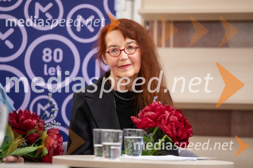  Bina Štampe Žmavc, pisateljicaRazglasitev prejemnikov Levstikovih nagrad Mladinske knjige, novinarska konferenca