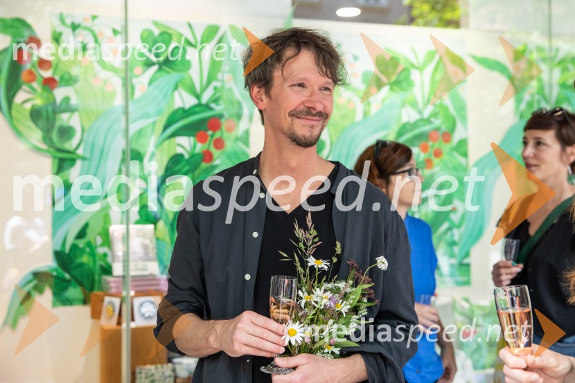 Razglasitev prejemnikov Levstikovih nagrad Mladinske knjige, novinarska konferenca