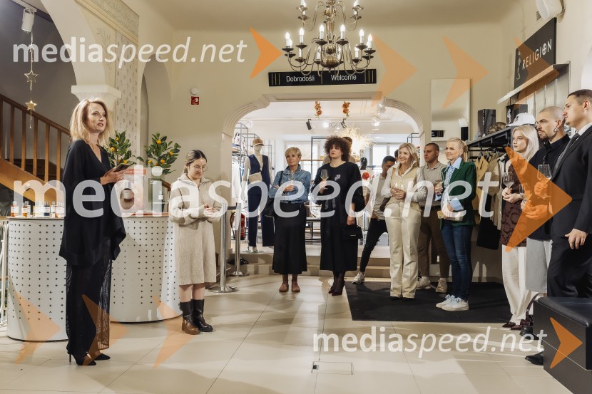  Taja Zuccato, novinarka;  Lisa Belhassen, ambasadorka znamke Maison CrivelliV Ikoni predstavili Maison Crivelli z ambasadorko Liso Belhassen