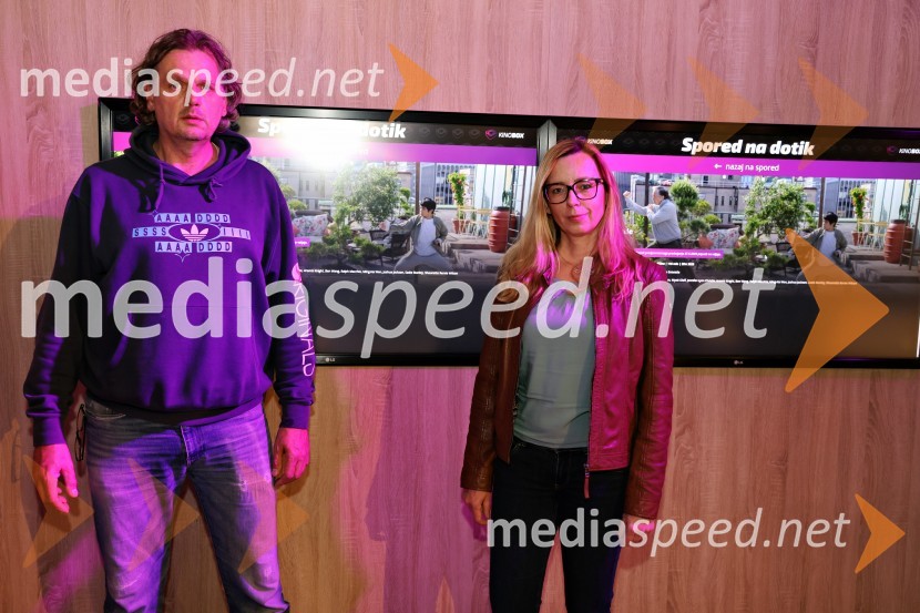  ... ;  Ksenija Arzenšek, pomočnica direktorja MARIBOXKarate Kid: Legende, premiera filma v Mariboxu