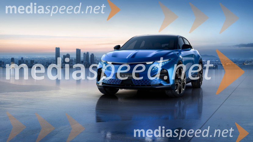 Alpine A390: Dirkaški duh v električni preobleki vstopa na slovenski trg