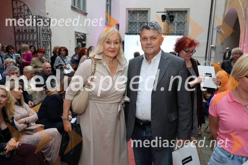  Barbara Bratina;  Aljaž  Bratina, mestni svetnik MO MariborMesec mode v muzeju, zaključna modna revija in 80's party