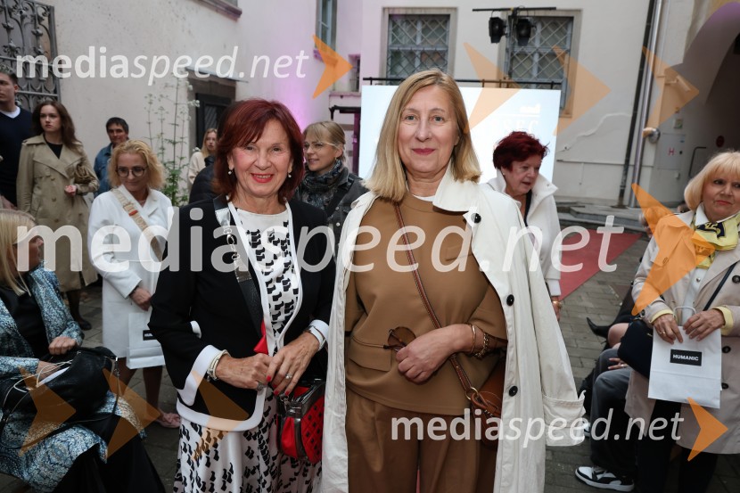  ... ;  Andreja JapeljMesec mode v muzeju, zaključna modna revija in 80's party