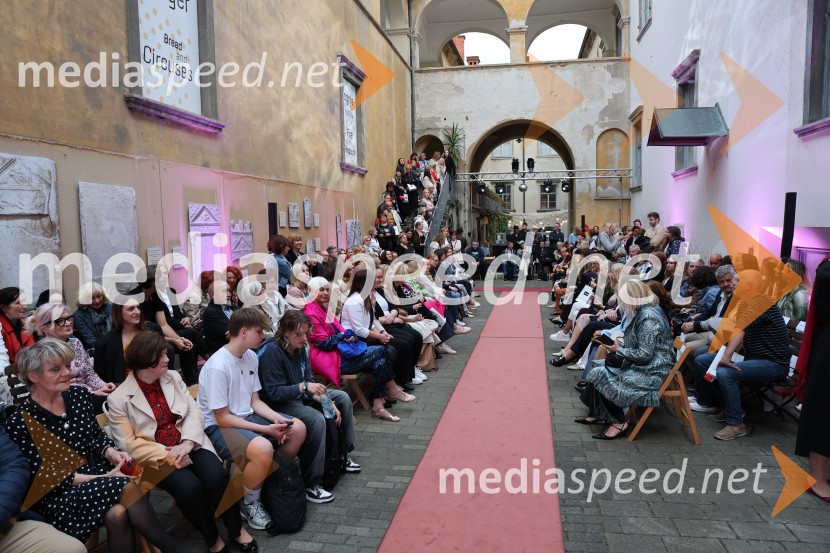 Mesec mode v muzeju, zaključna modna revija in 80's party