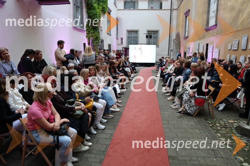 Mesec mode v muzeju, zaključna modna revija in 80's party