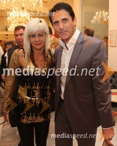 Stojan Auer s soprogo KarmenMilan Pečovnik – Pidži, koncert ob 30. obletnici glasbenega ustvarjanja