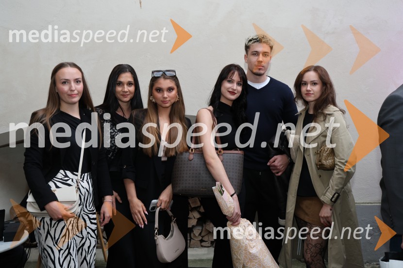 Mesec mode v muzeju, zaključna modna revija in 80's party