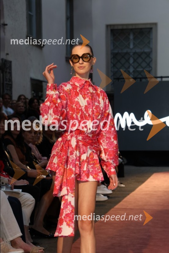 Mesec mode v muzeju, zaključna modna revija in 80's party