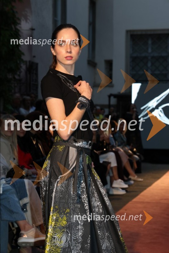 Mesec mode v muzeju, zaključna modna revija in 80's party