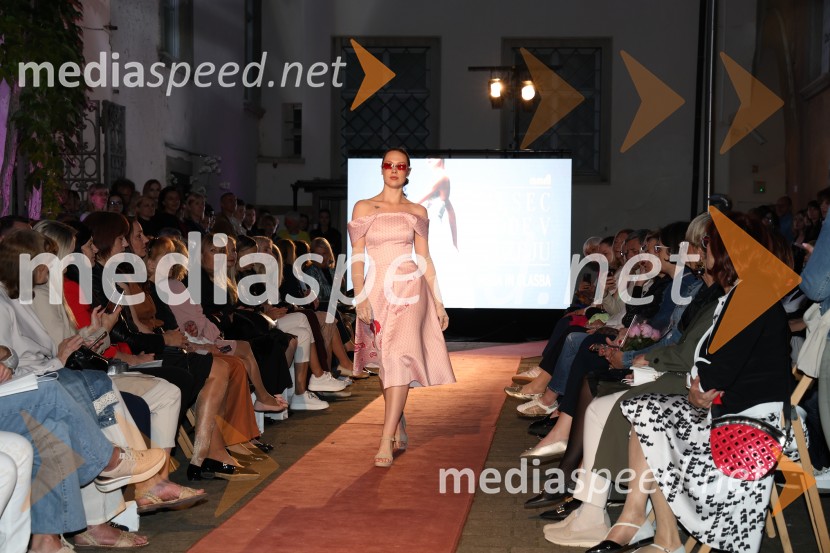 Mesec mode v muzeju, zaključna modna revija in 80's party