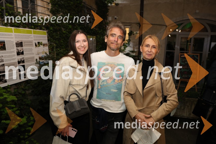 Mesec mode v muzeju, zaključna modna revija in 80's party