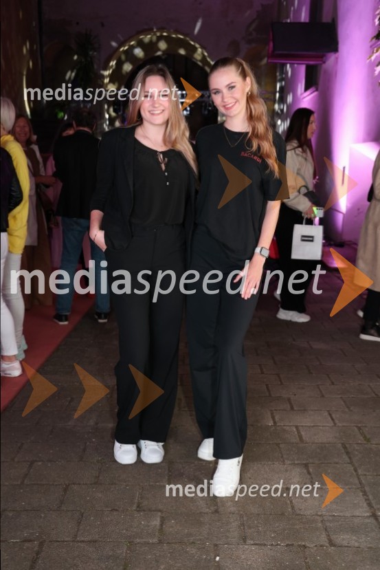 Mesec mode v muzeju, zaključna modna revija in 80's party