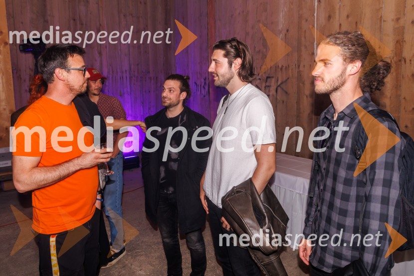  Boštjan  Meglič, glasbenik, član skupine Siddharta;  ... Zlata piščal 2025, podelitev glasbenih nagrad