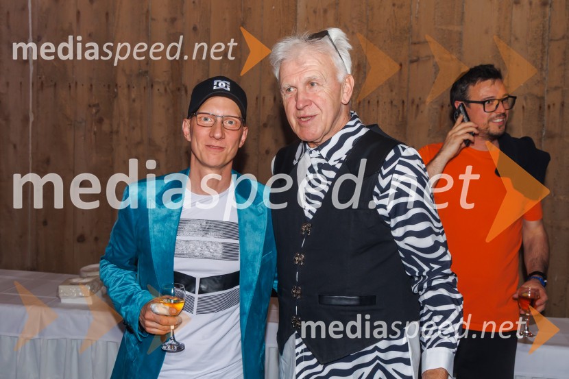  Primož  Benko, glasbenik, član skupine Siddharta;  Andrej Šifrer, glasbenik;  Boštjan  Meglič, glasbenik, član skupine SiddhartaZlata piščal 2025, podelitev glasbenih nagrad