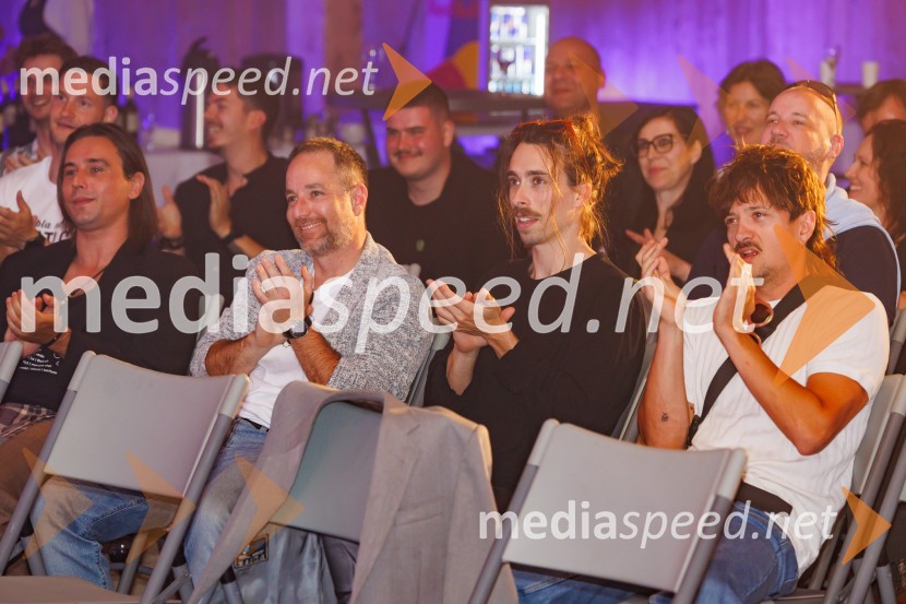  ... ;  Rok  Klobučar, glasbena skupina MRFY;  Gregor  Strasbergar, glasbena skupina MRFYZlata piščal 2025, podelitev glasbenih nagrad