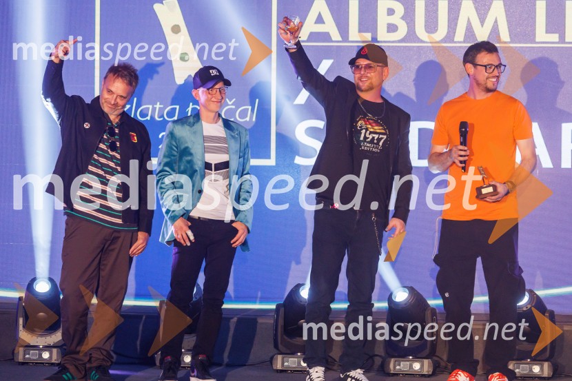  Jani Hace, glasbenik, Siddharta;  Primož  Benko, glasbenik, član skupine Siddharta;  Tomi Meglič, glasbenik, pevec skupine Siddharta;  Boštjan Meglič, glasbenik, član skupine SiddhartaZlata piščal 2025, podelitev glasbenih nagrad