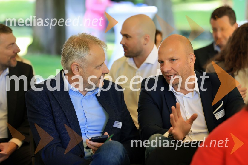  Janez Rihter, Rihter d.o.o.;  Gorazd Bedenčič, Puklavec Family wine d.o.oMQ konferenca 2025: Nadarjeni za uspeh