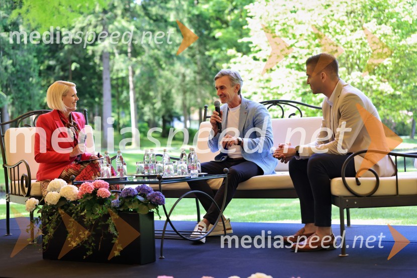  Petra Juvančič, izvršna direktorica, Združenje Manager;  Marko Lukić, lastnik in direktor družbe Lumar IG;  Samo Kumar, generalni direktor podjetja Bankart ter mladi manager leta 2024MQ konferenca 2025: Nadarjeni za uspeh