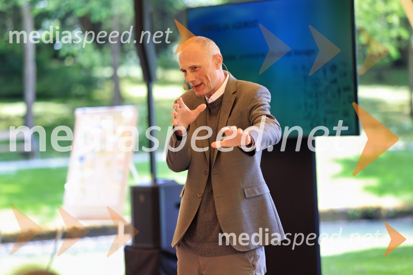 dr. Iztok Seljak, predsednik Združenje Manager, direktor Hidria Holding d.o.o.MQ konferenca 2025: Nadarjeni za uspeh
