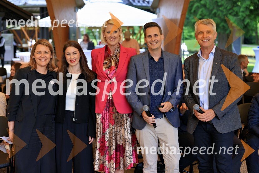  Anisa Faganelj, Incom d.o.o.;  ... ;  Petra Juvančič, izvršna direktorica, Združenje Manager;  ... ;  ... MQ konferenca 2025: Nadarjeni za uspeh