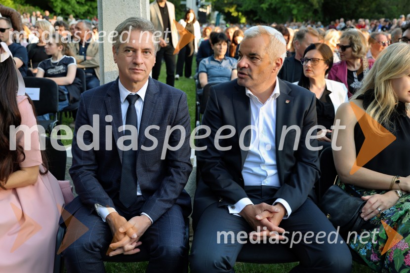 dr. Robert Golob, predsednik vlade RS;  Aleksander Saša Arsenovič, župan, Mestna občina Maribor10. Operna noč v Mestnem parku 2025