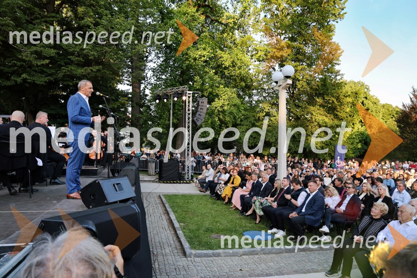  Danilo Rošker, direktor SNG Maribor10. Operna noč v Mestnem parku 2025