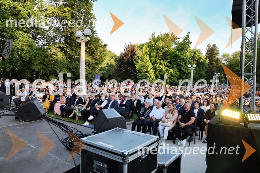 10. Operna noč v Mestnem parku 2025