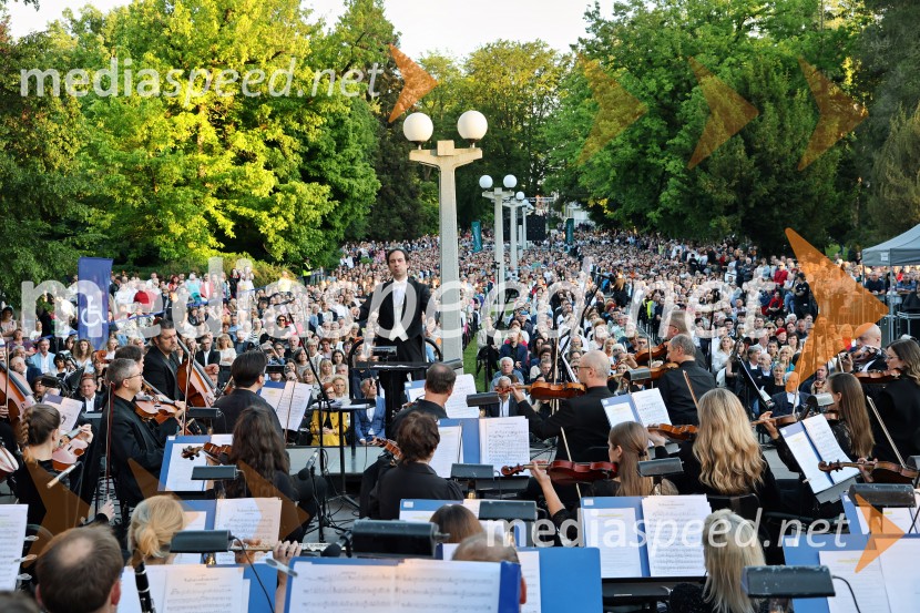  Simon Krečič, umetniški direktor Opere SNG Maribor10. Operna noč v Mestnem parku 2025