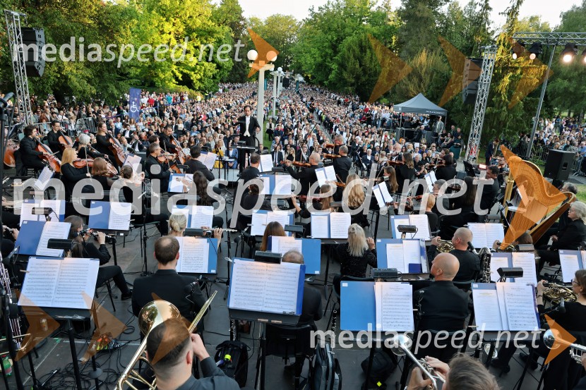 10. Operna noč v Mestnem parku 2025