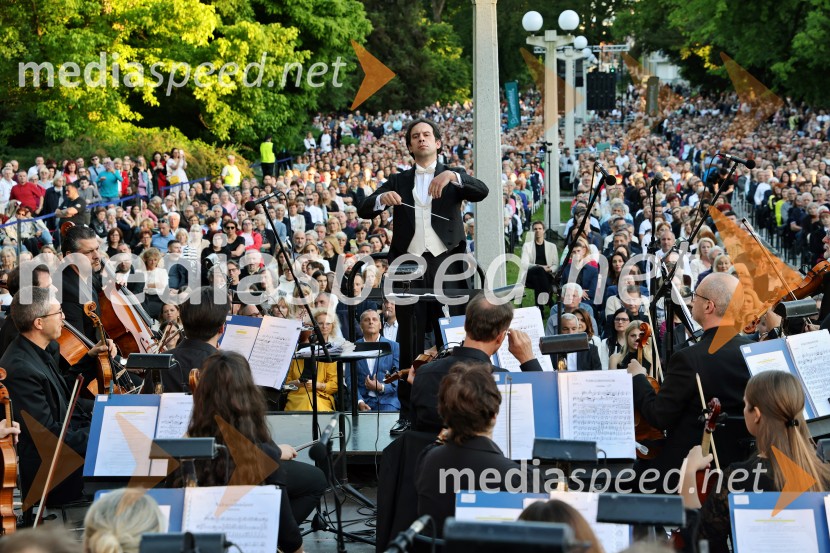  Simon Krečič, umetniški direktor Opere SNG Maribor10. Operna noč v Mestnem parku 2025