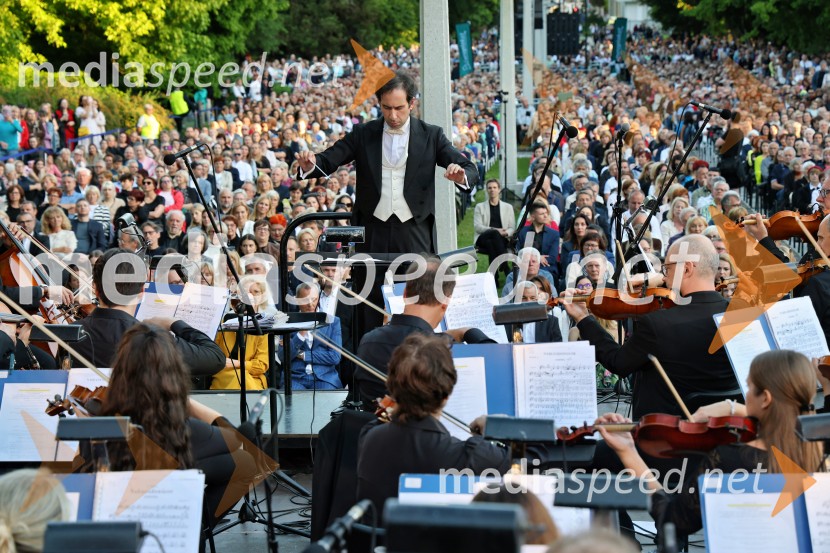  Simon Krečič, umetniški direktor Opere SNG Maribor10. Operna noč v Mestnem parku 2025