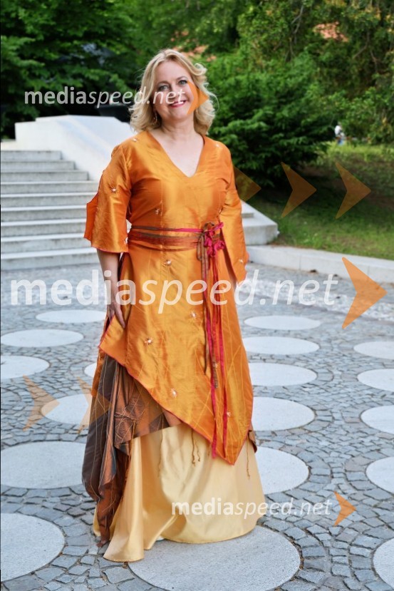  Andreja Zakonjšek Krt, sopranistka10. Operna noč v Mestnem parku 2025